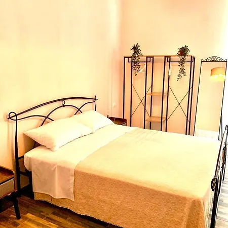 Bed and breakfast Lammatari 56 Nápoles